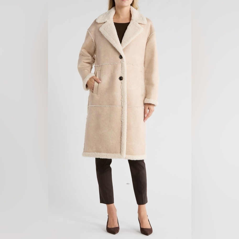 BCBGMaxAzria
Faux Shearling Lined Faux Suede Coat
in Pearl